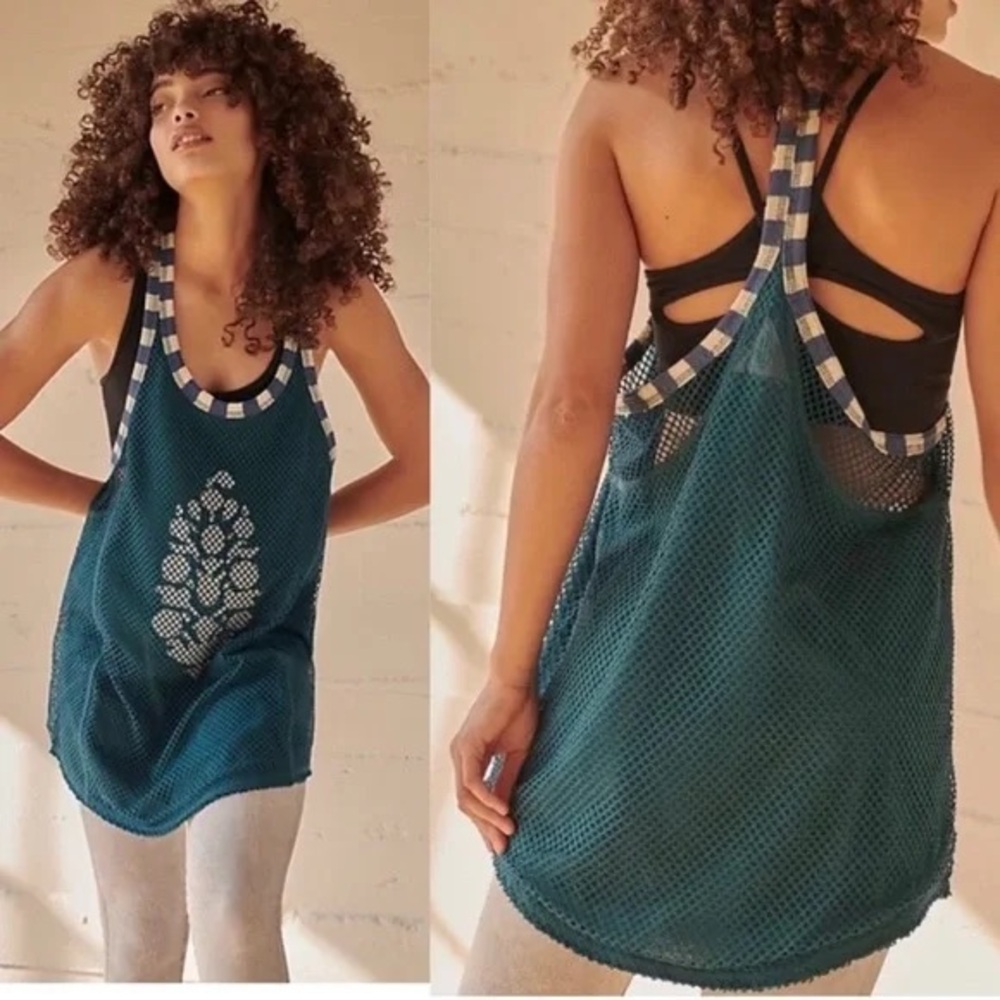 NWOT Free People Movement Ball Out Logo Mesh Tank Top in Jewel Combo